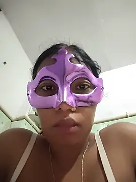 aarti03fb online show from April 4, 6:44 am