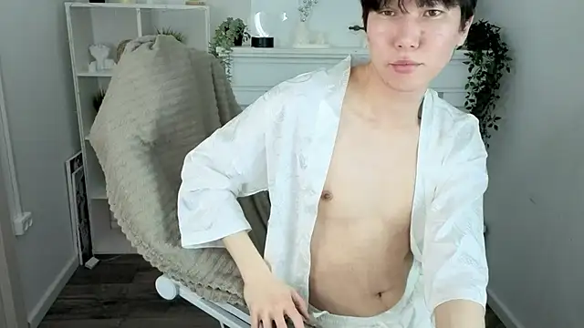 YugoAsian online show from February 20, 12:27 pm