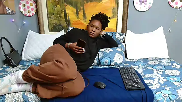 JuicyEbonyGoddess online show from February 13, 8:27 pm