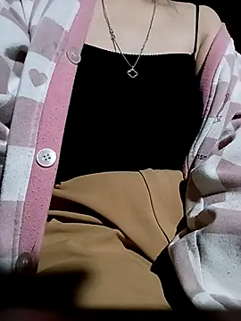 NariShow online show from April 18, 7:58 pm