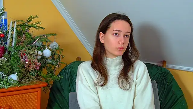 LilyLanes online show from December 22, 6:54 am