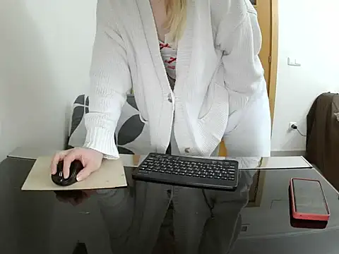 Adelyxveex online show from December 5, 12:41 am