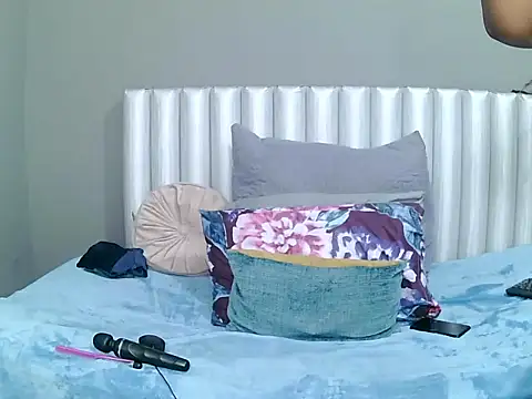 Snapshot of SavageHoney chatting on November 29, 1:25 pm SavageHoney online show from November 29, 1:25 pm