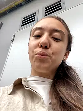 CristinaSw online show from December 14, 12:54 pm