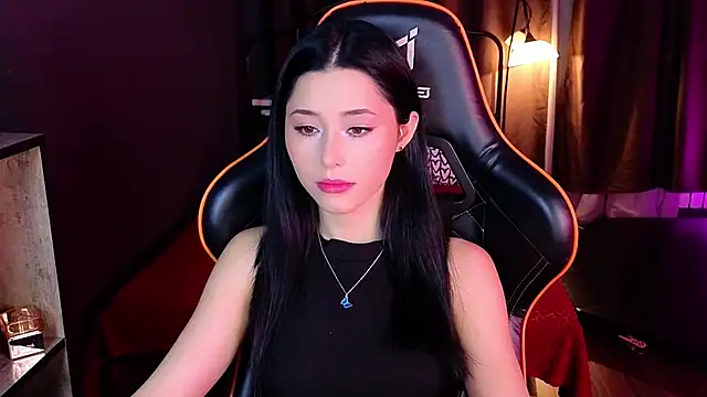 RedMidnight online show from February 11, 8:47 pm