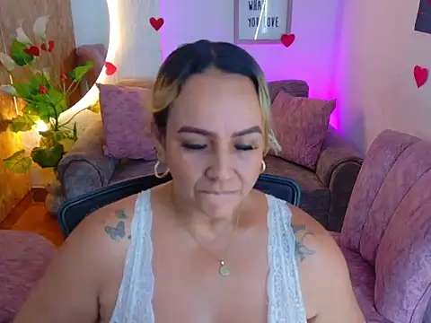 Aunty milf online show from January 12, 7:08 pm