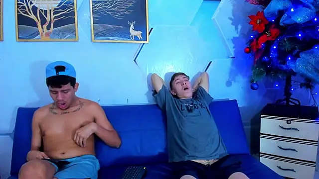 Snapshot of Lester_james2 chatting on November 30, 1:15 pm Lester james2 online show from November 30, 1:15 pm