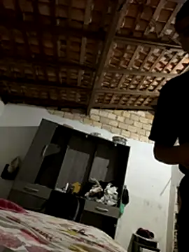 Snapshot of Annmo227 chatting on December 4, 2:32 am Annmo227 online show from December 4, 2:32 am