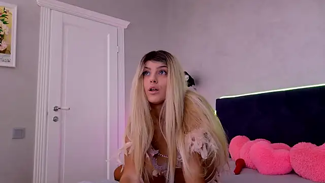 ChristalRose online show from January 7, 9:39 pm