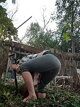 Horny hippie online show from November 15, 10:04 pm