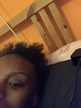    Hannah    online show from November 27, 2:41 pm