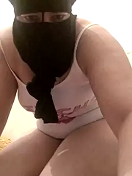 Snapshot of JinanXXX chatting on November 25, 9:04 pm JinanXXX online show from November 25, 9:04 pm