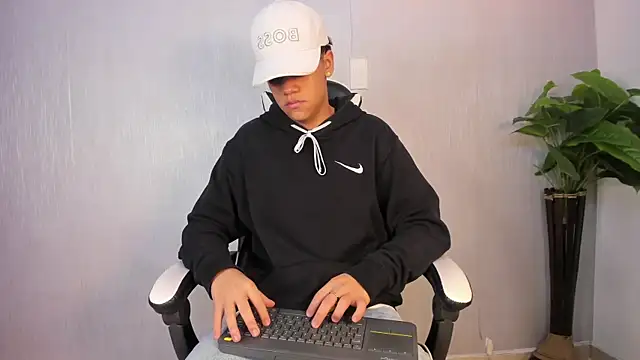 Isaac Collins  online show from January 10, 11:56 am