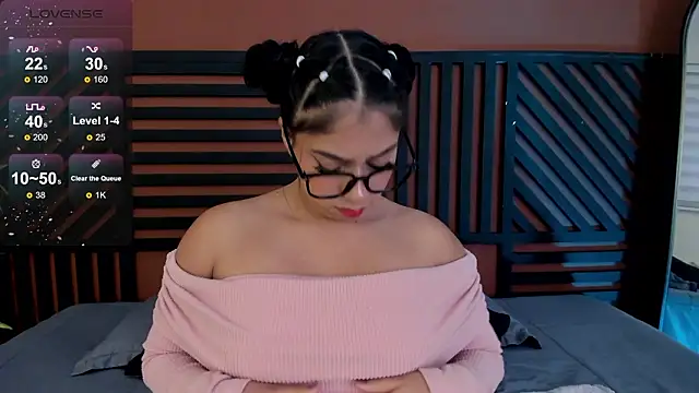 luna cute   online show from February 9, 7:51 pm