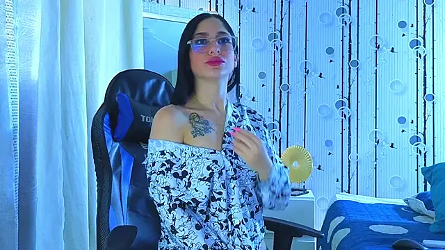 Sia Snow online show from December 3, 12:47 pm