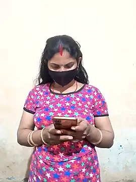 Pooja bhabhi00 online show from December 16, 5:12 am