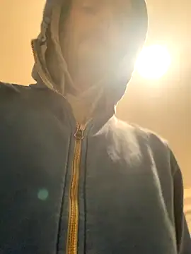 showaginge online show from November 29, 11:41 pm