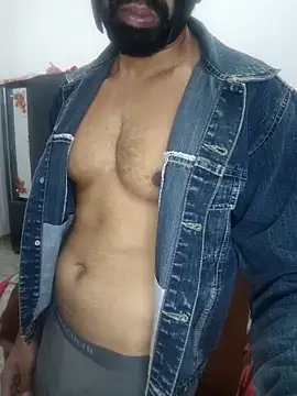 Amit22122 online show from January 8, 12:35 am