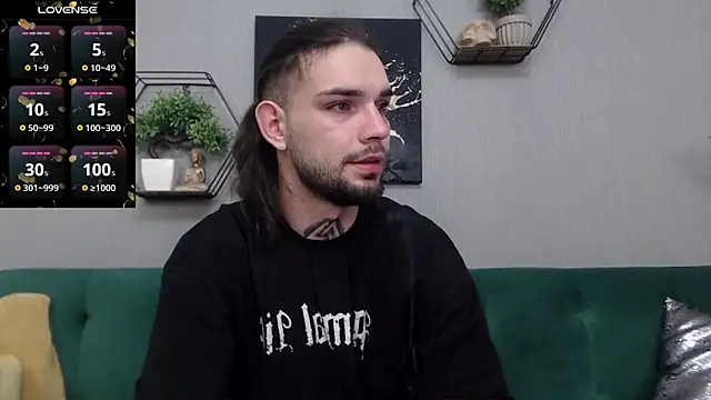 KaneHunter online show from February 6, 8:34 pm