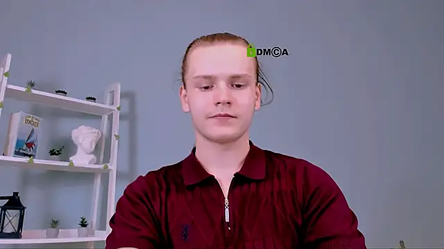 leo void online show from December 15, 8:02 pm