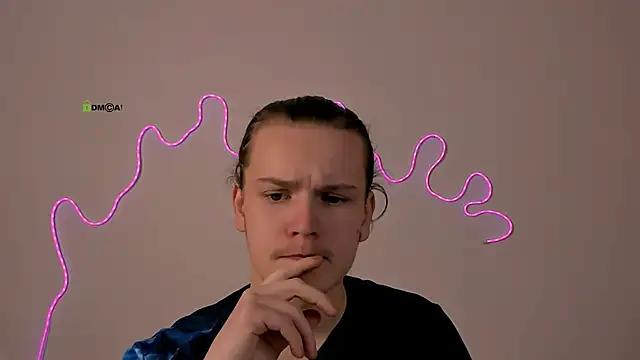 leo void online show from January 6, 9:35 am