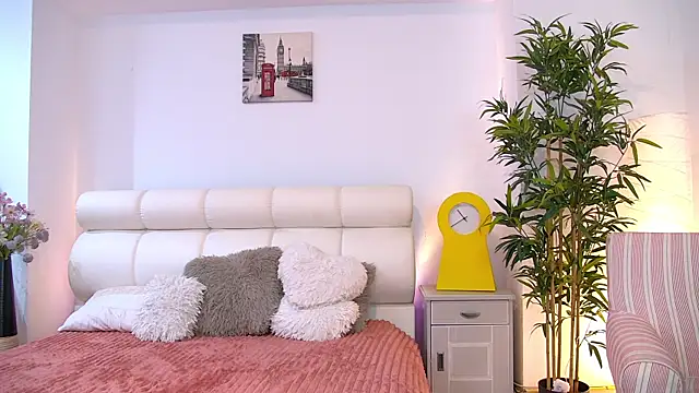 Cougar Milff online show from January 7, 8:44 pm