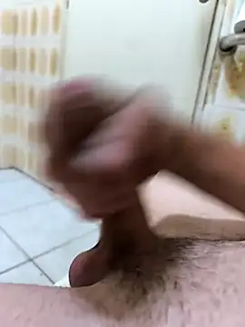 Snapshot of daniellDT chatting on November 29, 8:01 pm daniellDT online show from November 29, 8:01 pm