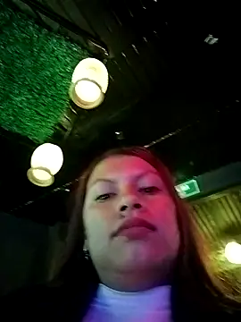 daphne-glow online show from November 29, 1:30 am