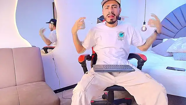 MatthewCullen online show from March 1, 9:28 pm