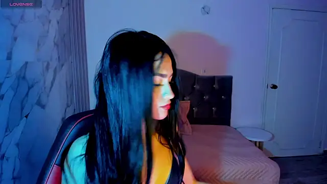 Snapshot of veronica_blakee chatting on December 1, 3:55 am veronica blakee online show from December 1, 3:55 am