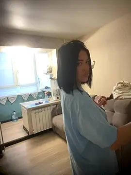 Snapshot of Suzanna25 chatting on November 27, 11:23 am Suzanna25 online show from November 27, 11:23 am