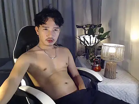  bigcock charles online show from December 3, 10:24 am