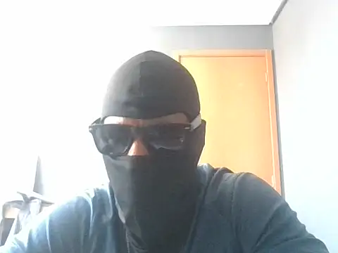 Snapshot of Sexobandido chatting on December 19, 2:46 pm Sexobandido online show from December 19, 2:46 pm