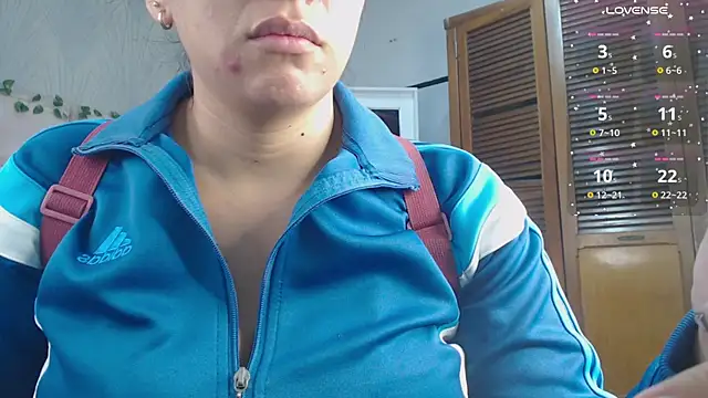 KaylaVonn online show from December 17, 5:02 am