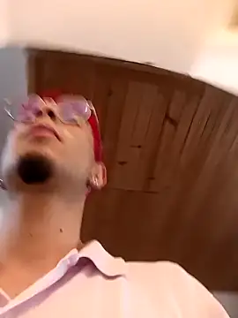 2 milo verus 4 online show from December 2, 7:53 pm