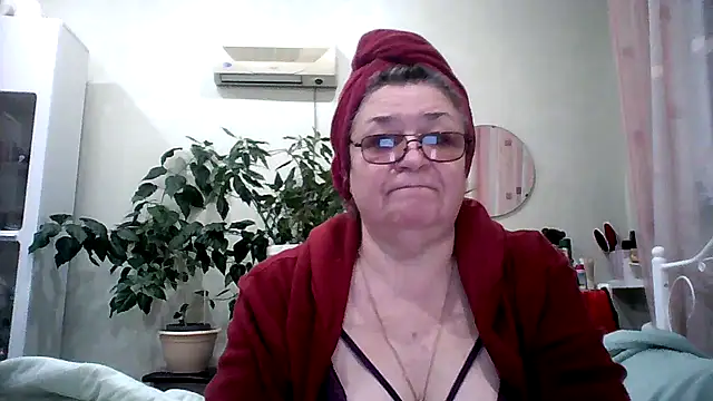 Snapshot of rekelme chatting on February 16, 2:20 am rekelme online show from February 16, 2:20 am