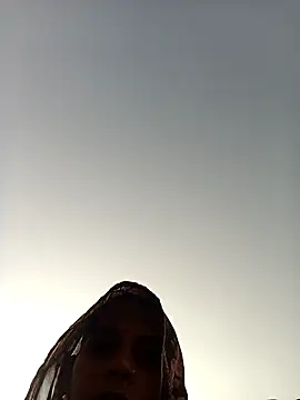 Shivani555 online show from November 30, 7:45 am