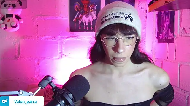 kattycat   online show from December 3, 2:52 am