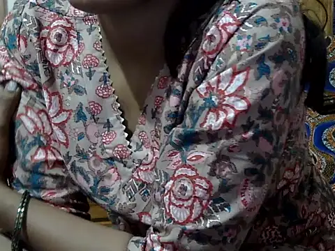 Hot Princess2000 online show from December 3, 8:34 am