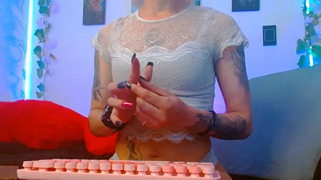 Ginger-24 online show from January 10, 1:24 pm