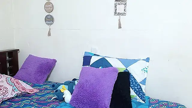 rose towers4 online show from January 16, 10:08 am