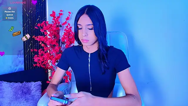 Snapshot of Caroline_foster1 chatting on February 1, 2:26 pm Caroline foster1 online show from February 1, 2:26 pm