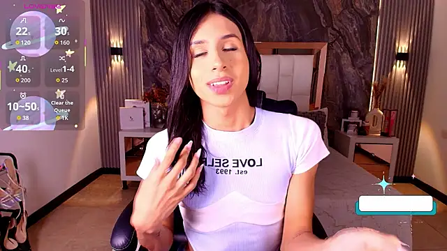 Snapshot of Caroline_foster1 chatting on February 10, 12:09 pm Caroline foster1 online show from February 10, 12:09 pm