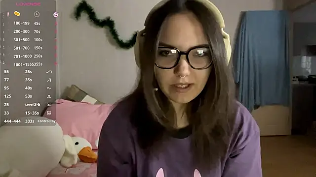 KerriMcbreen online show from January 8, 5:10 am