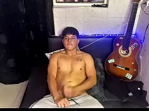 kevpz online show from December 3, 6:54 am