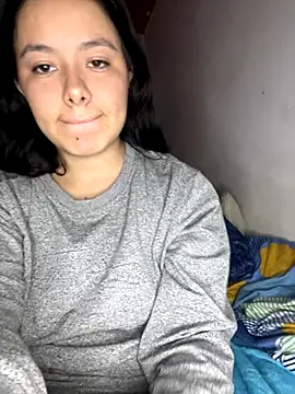 Snapshot of Honey_sexy30 chatting on December 1, 3:33 am Honey sexy30 online show from December 1, 3:33 am