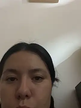 Snapshot of Honey_sexy30 chatting on December 18, 4:29 am Honey sexy30 online show from December 18, 4:29 am