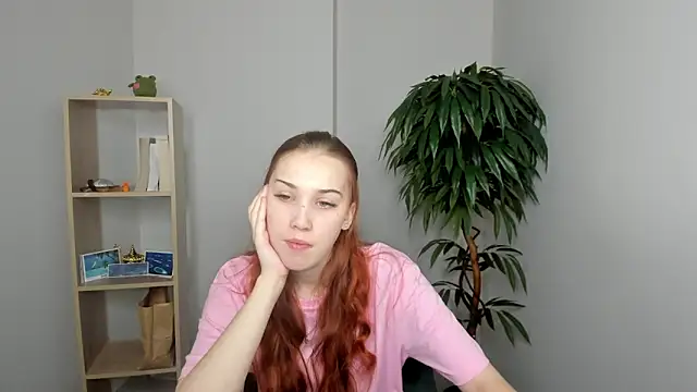 ElizaHunkins online show from December 1, 8:08 am