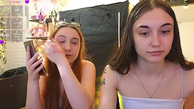 sunny luna online show from March 2, 3:08 pm