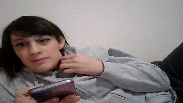 mala93ts online show from December 3, 8:18 pm